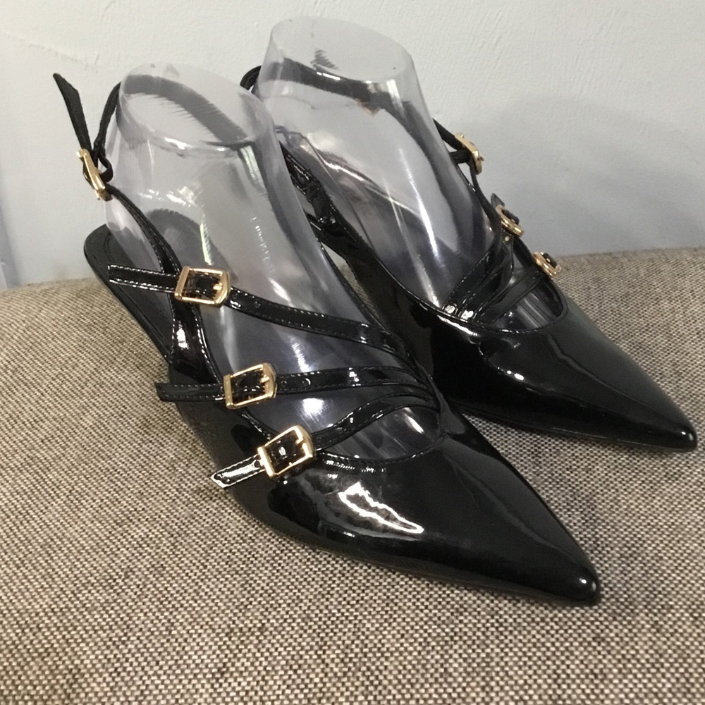 Chase & Chloe Black Patent Pointed-Toe Slingback Pumps, Size 8.5.